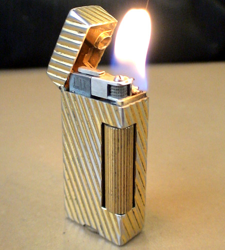 Altes feuerzeug dunhill - altes,