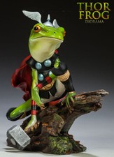 MARVEL - THOR FROG DIORAMA FIGUR STATUE FROSCH SIDESHOW