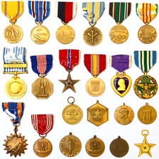 Konvolut Sammlung 22 Orden USA Amerika Auszeichnungen Ehrungen Ehrenzeichen