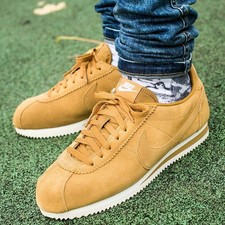 902801-700 Nike Classic Cortez