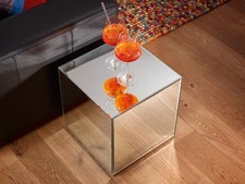 Ausgefallener Couchtisch verspiegelt, Beistelltisch für Sofas, Nachttisch Würfel