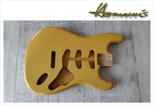 Strat 2 pc Alder Body SSS