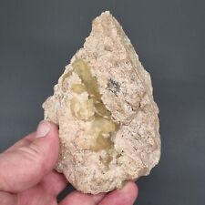 Selten ölgrüne Calcit