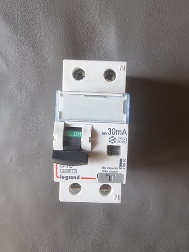 Legrand dx3 b16 410965 - legrand,