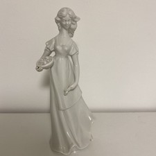Dame mit Blumenschale weiß Frau Mädchen Lady Porzellan Porzellanfigur