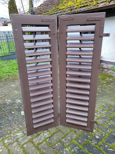 Doppelter fensterladen holz - -,