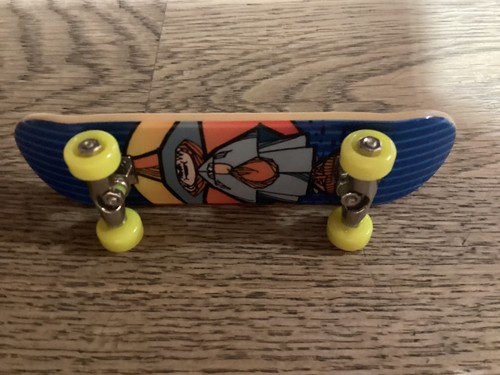 Stuntz finger board - stuntz,