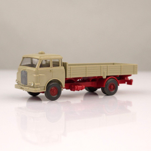 Wiking man pausbacke holz - man,