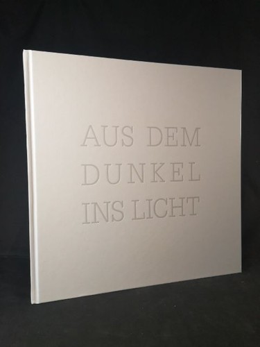 Aus dem dunkel ins licht - dunkel, tisa