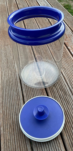 Tupperware panorama - tupperware,