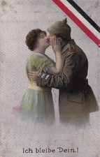 1.Weltkrieg - Ich bleibe dein - Soldat mit Pickelhaube küsst Frau - 1917