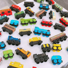 Hölzerne Züge Track Tank