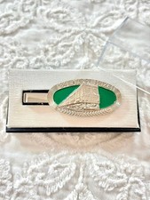 Brandneue Zug Eisenbahn