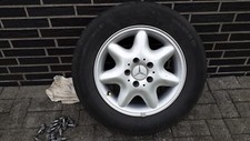 Vier Mercedes Alufelgen mit