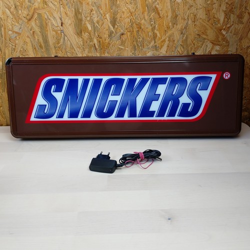 Snickers leuchtreklame werbung - leuchtreklame,