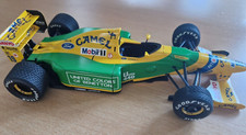 Benetton B192 M. Schumacher "Camel" 1/20 sehr gut gebaut