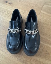 Ledermokassin von Zara in