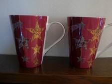 Weihnachtsporzellan 2 hohe Punsch Tassen  - NEU - Farbe: Pink + goldenen Sterne
