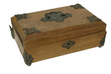 Alte kleine Truhe Schatulle