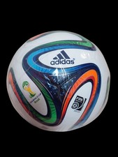 Brazuka FIFA Brasilien WM 2014 offizieller Spielball Größe 5 Ball unbenutzt