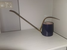 Gießkanne Mid Century Violett