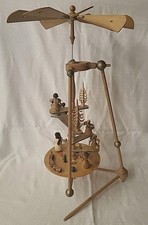 Pyramide, Weihnachtspyramide, schwebende Pyramide, Erzgebirge, DDR, alt