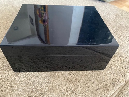 Zigarre humidor
