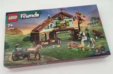 LEGO Friends 41745 Autumns Reitstall Bausteine Set mit Spielzeugpferde & Kutsche