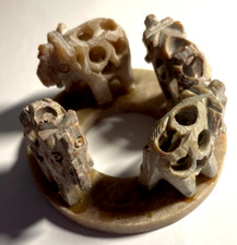 "Elefanten-Kreis"   aus