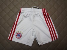 FC Bayern Hose Short  Gr. 128   Kinder Kids  no Trikot