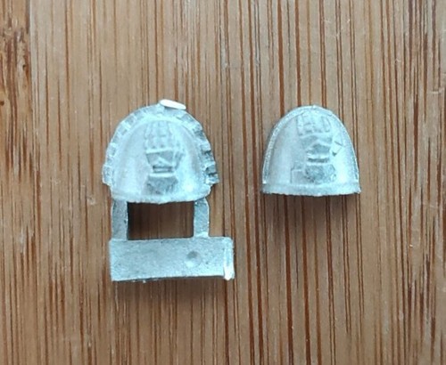 Space marine iron hands - space,
