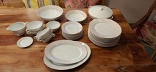 Geschirr, Service von Hutschenreuther „Chloé – Paris / Fleuron Fontana“ Teller 