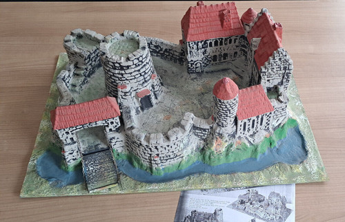 Hausser elastolin burg castle - hausser,