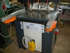 Dübelloch- und Reihenbohrmaschine