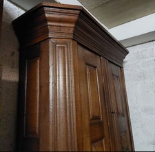 Frankfurter Wellenschrank