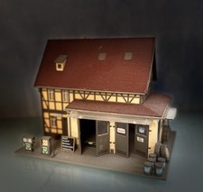 Vollmer 51810 H0 Landmaschinen-Reparaturwerkstatt fertig gebaut guter Zustand