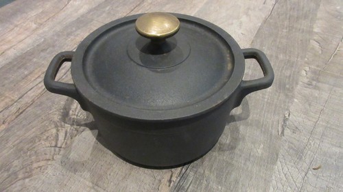 Kleiner kochtopf staub schwarz - kleiner,