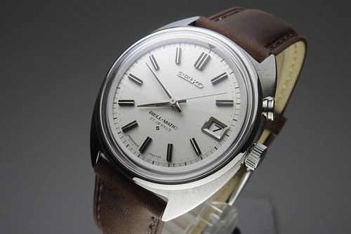 Vintage 1968 japan - 1968, seiko