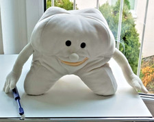 Zahn - große Handpuppe -