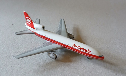 Herpa wings 500 - 1:500, air