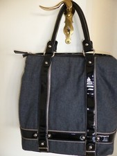 attrakt. Shopper Zara, grauer Stoff wie Filz m Lackriemen, Reißverschl.4x ben.