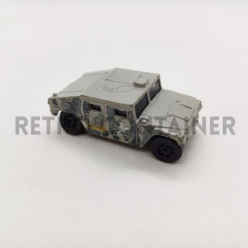 Machinine die cast car - -, die-cast