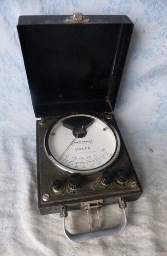 Messgeräte altes voltmeter - altes,