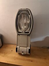 Mastleuchte Straßenleuchte Straßenlaterne Trilux Lumega Straßenlampe  