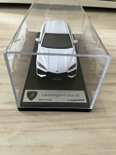 Look smart lamborghini urus - urus, se