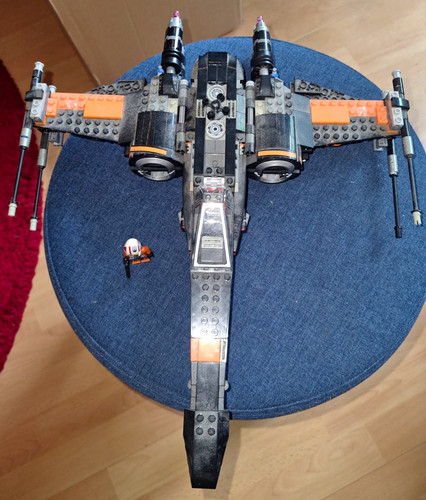 Lego star wars 75102 - star,