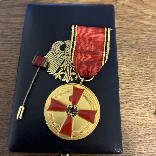 Orden bundesverdienstkreuz - orden,
