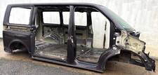 VW T5 Multivan / 2,0TDI 180PS KAROSSE KAROSSERIE LÄNGSTRÄGER SEITENWAND + TÜV BY