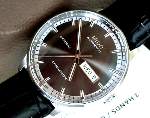 Mido commander swiss - ii",