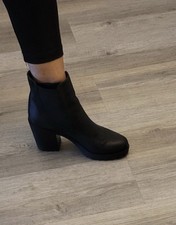 Pier One Stiefeletten Schwarz